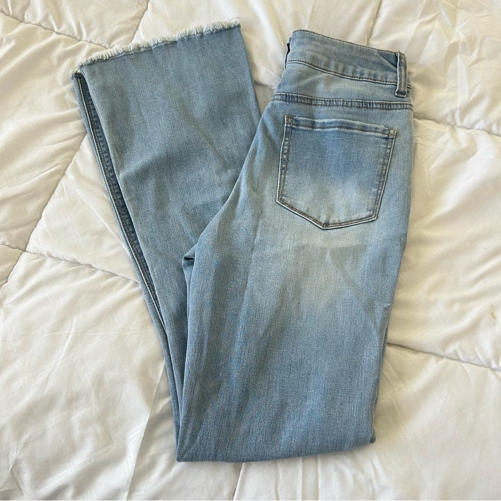 High Rise Slim Fare Size 7 light jeans boot cut